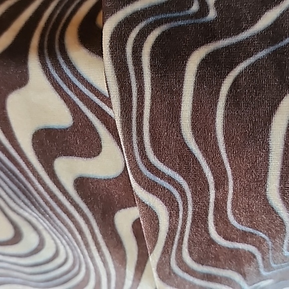 Daisy Street Velvet Flared Pants - Picture 3 of 5